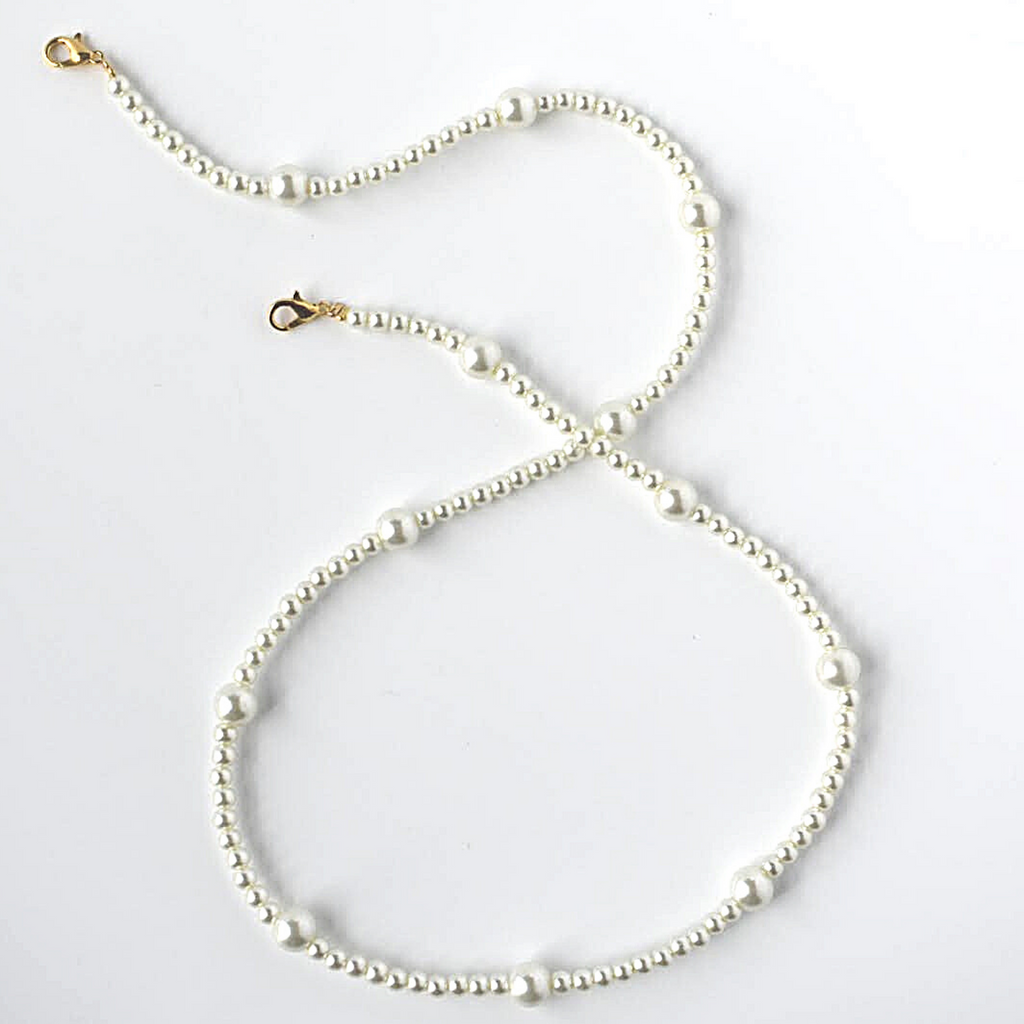 Biarritz Pearl Sunglass Chain